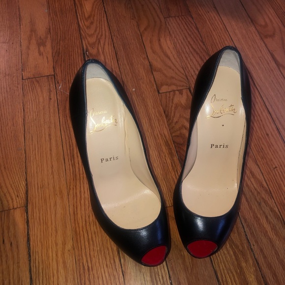 Christian Louboutin Bicolor Raffia Daffodile Platform Pumps  (Christian Louboutin)  Daffodile Platforms